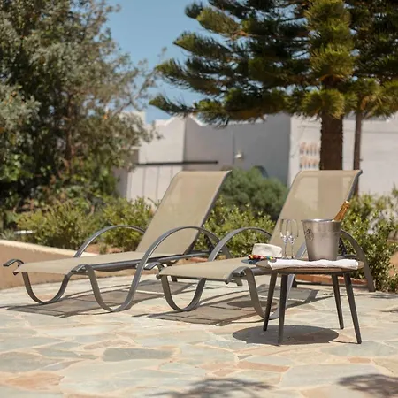 Villa Melenia For Family Holidays By The Beach Agia Pelagia  Exterior photo