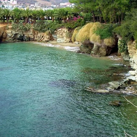 Villa Melenia For Family Holidays By The Beach Agia Pelagia  Exterior photo