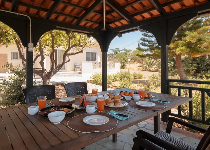 Villa Melenia For Family Holidays By The Beach