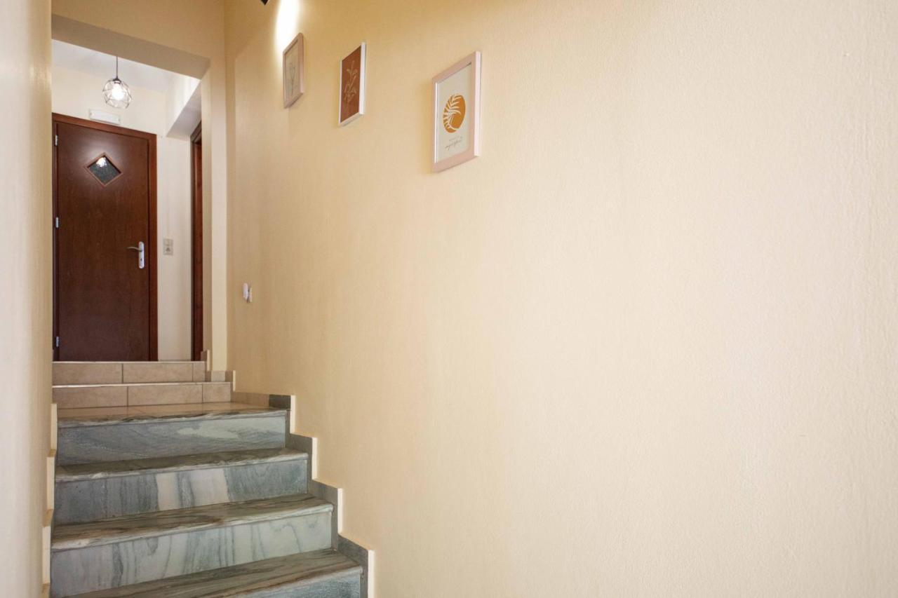 Melenia For Family Holidays By The *