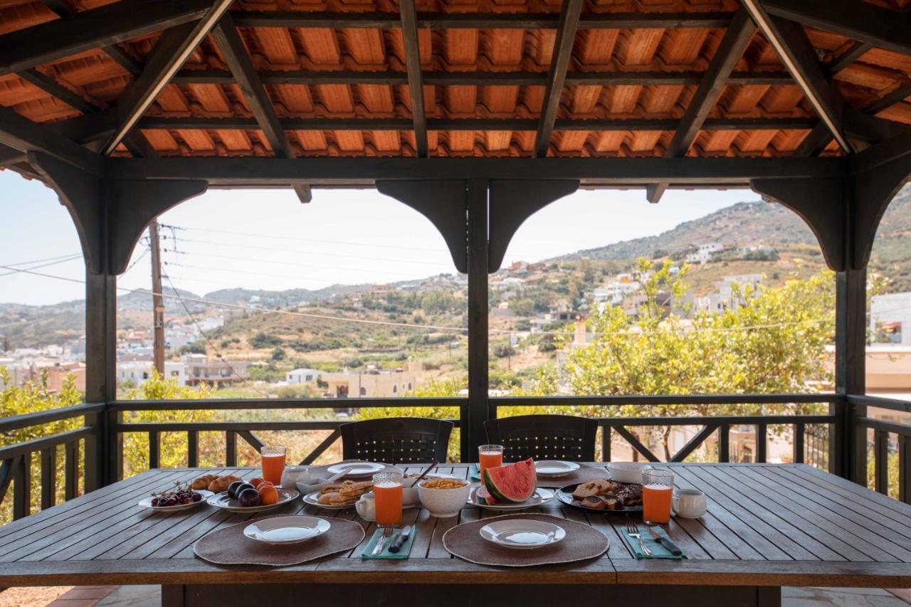 Villa Melenia For Family Holidays By The Agia Pelagia (Crete)